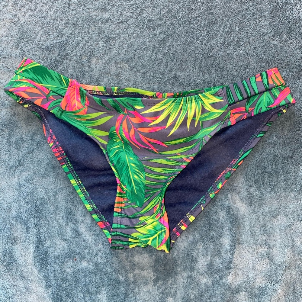 Swim bottoms